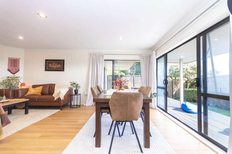 29 Johnstone Drive Fitzherbert_2