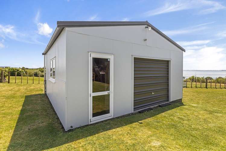 499 Grahams Beach Road Awhitu_20