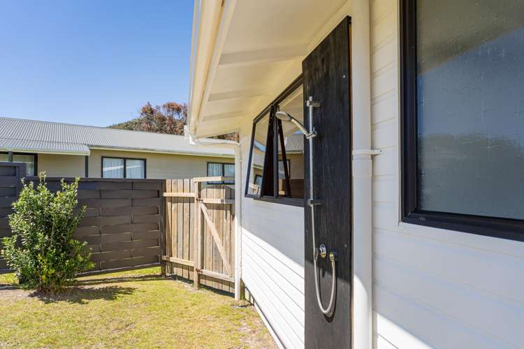 117 Winslow Place Matarangi_25