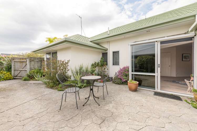 27 Masefield Street Stoke_7