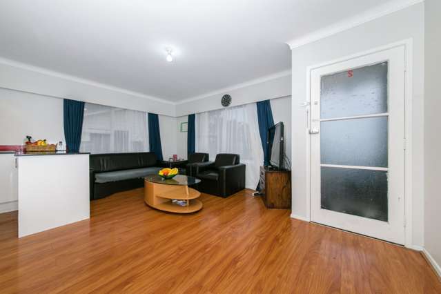 2/330 Ellerslie-Panmure Highway Mount Wellington_4