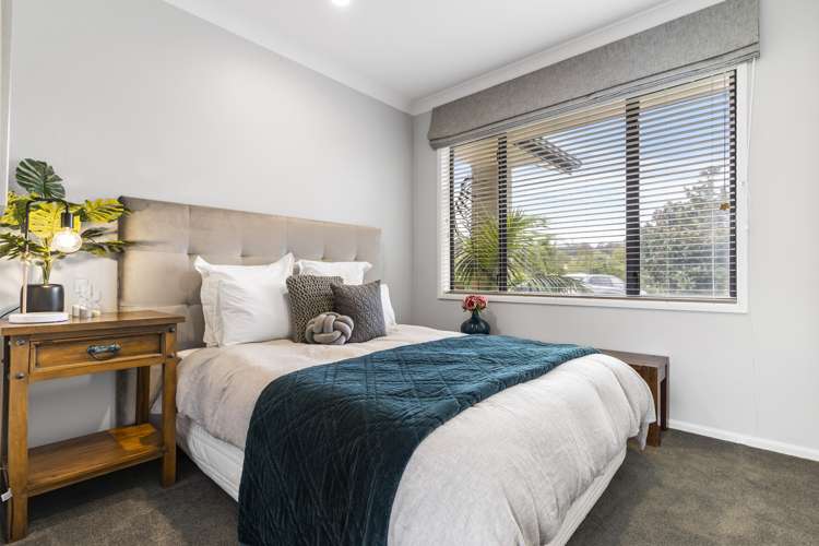 81 Whitford Park Road Whitford_36