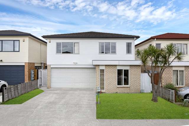 The Perfect Family Upgrade in Flat Bush!