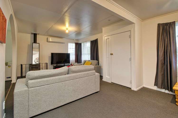 66 Liverpool Crescent Flaxmere_2