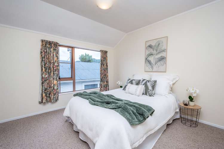 4b Earp Street Johnsonville_9