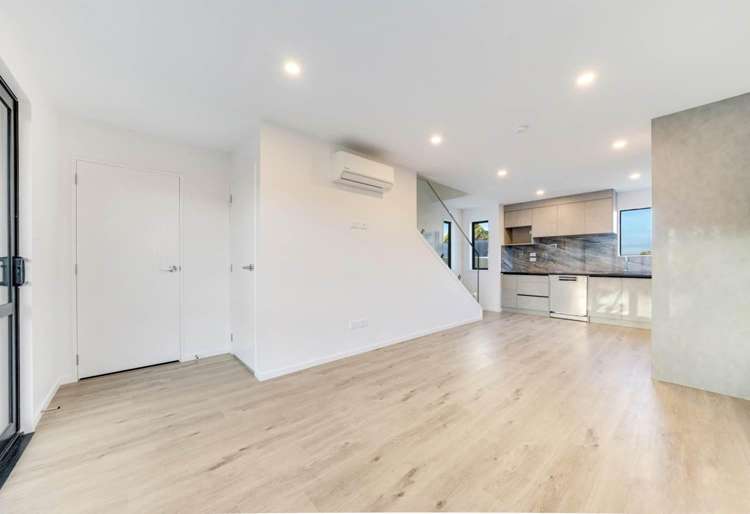 137a Mahia Road Wattle Downs_4