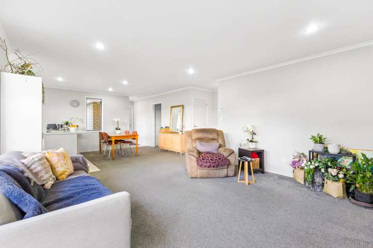11 Captain Mitchell Drive_3