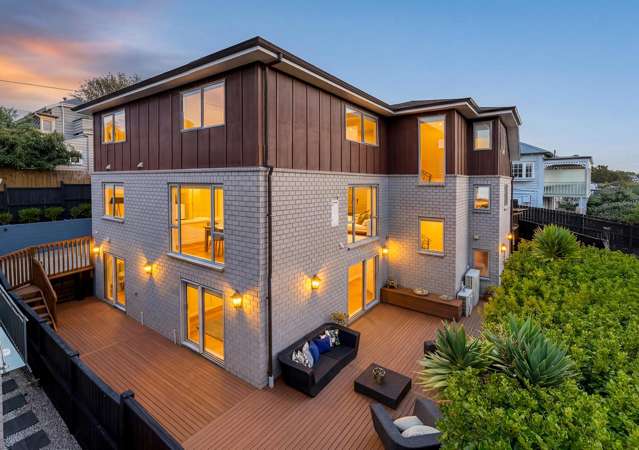 Grand-Scale Luxury in Prestigious Epsom