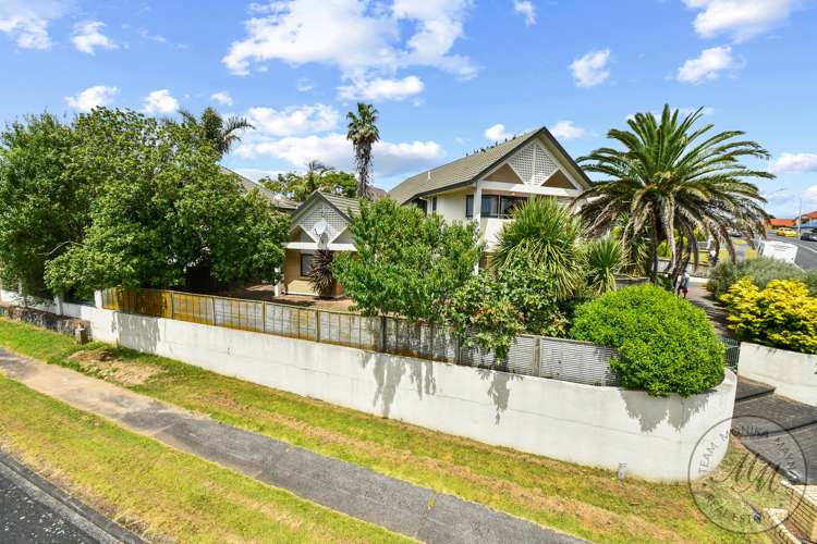 1 Capistrano Mews Goodwood Heights_23