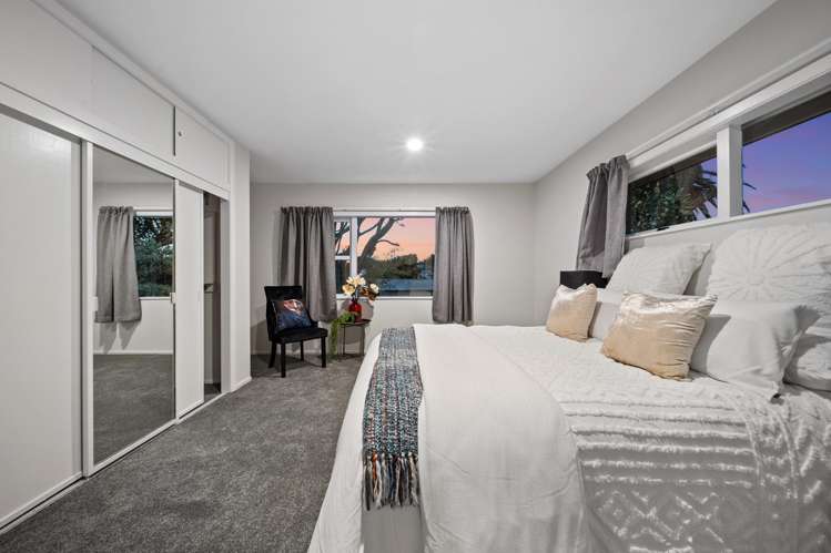 6 Youngs Road Papakura_20