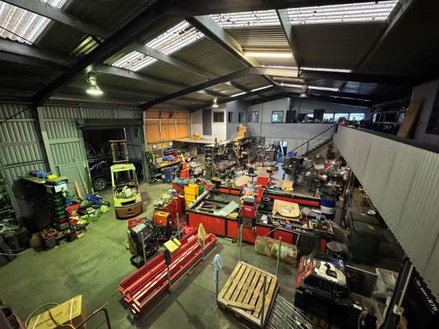 809sqm Industrial Space For Lease on Tremaine