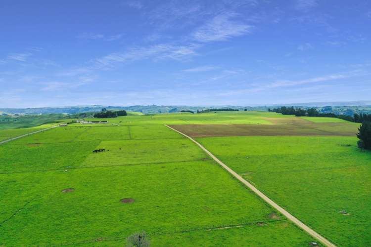 451 Table Flat Road Apiti_3