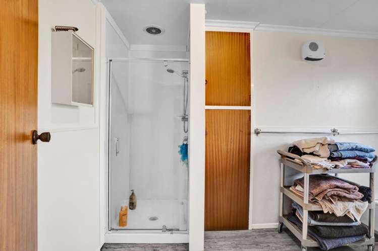 5815 South Road Rahotu_16