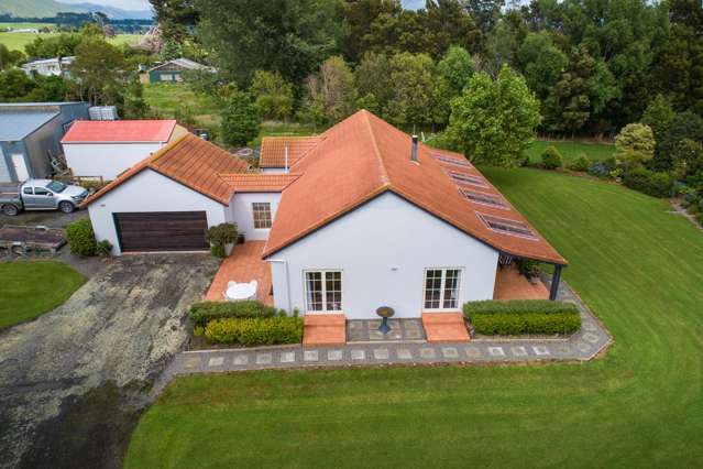 120 Williams Road Tokomaru_4