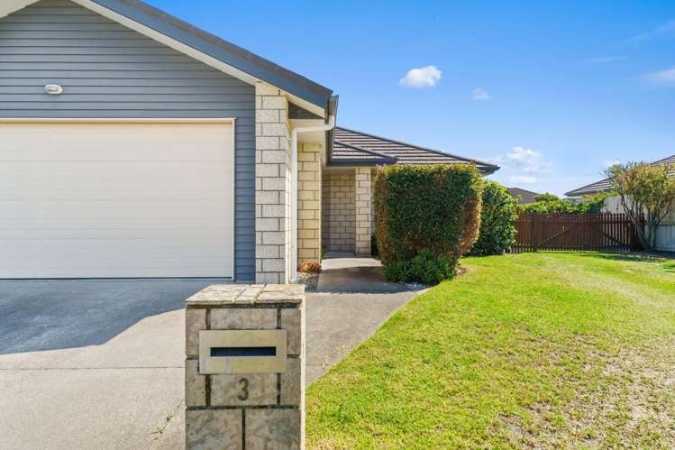 3 Lewknor Drive_0
