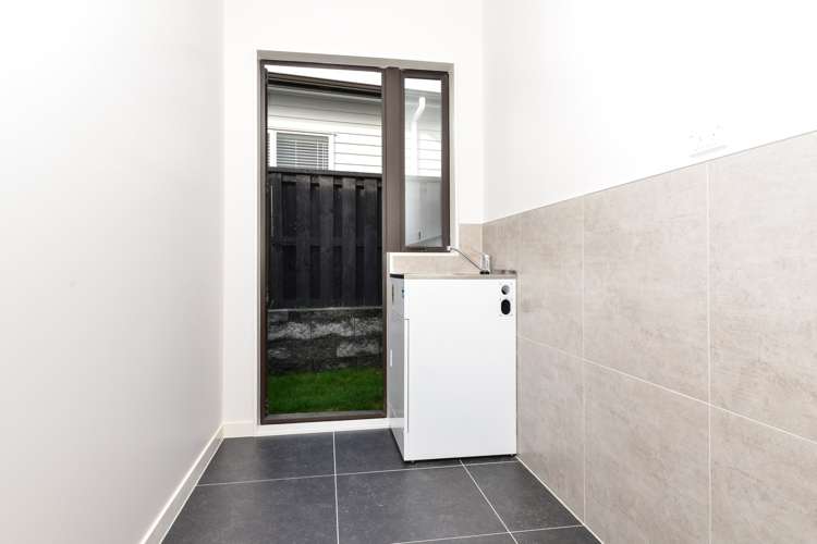 20 Knoll Rise Pukekohe_25