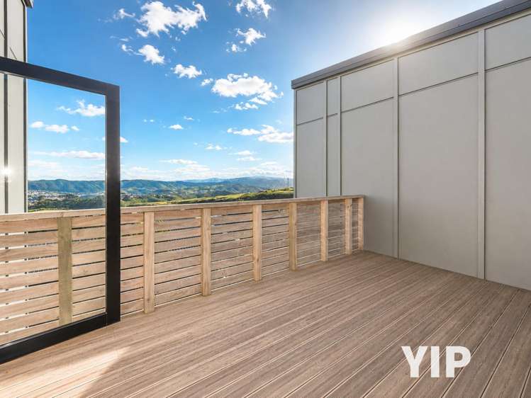 28 Red Beech Avenue Woodridge_5