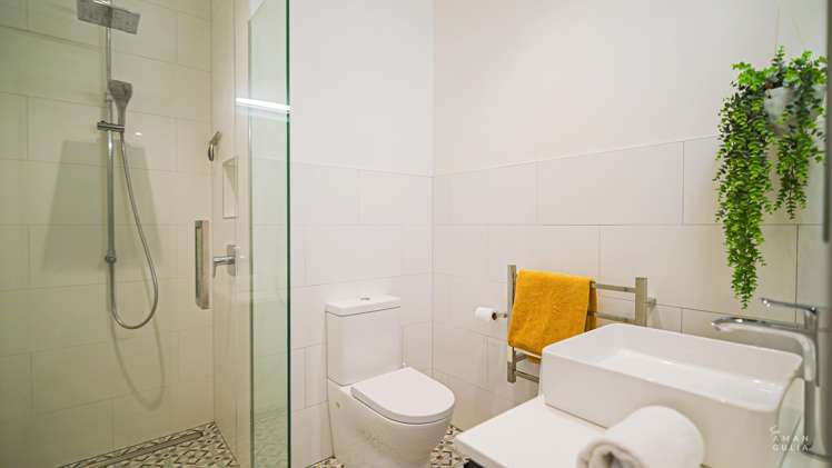 8 Chatham Avenue Mount Albert_15