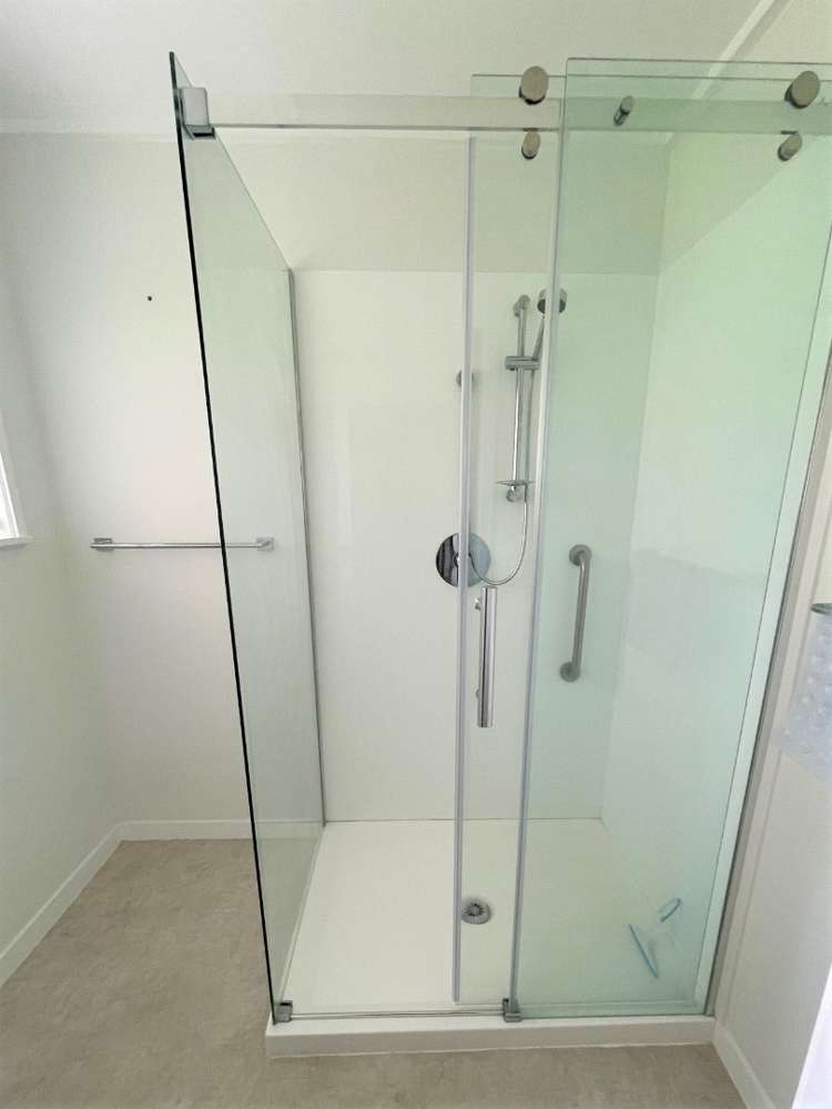 16 Martin Crescent Northcote_7