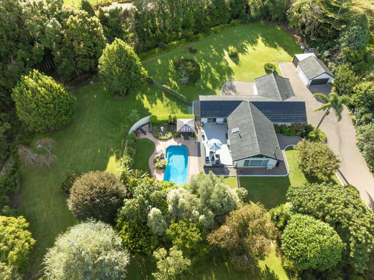 11 Helland Drive Bombay_35