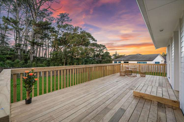 19 Thornlow Street Glendene_17