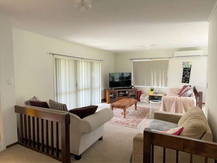 7 Rathgar Road Henderson_2