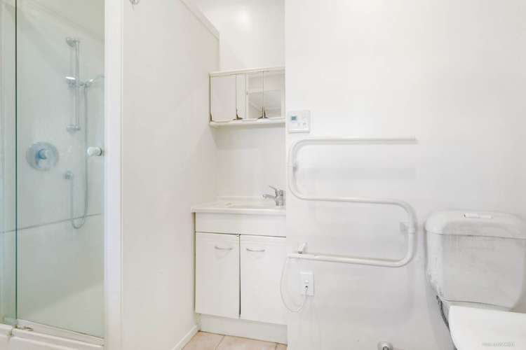 57 Queenstown Road Onehunga_14