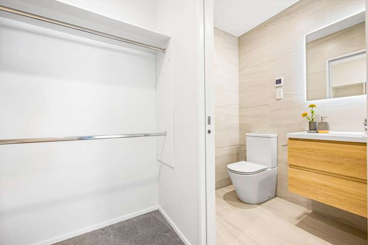 6 Desalt Drive Hobsonville_17