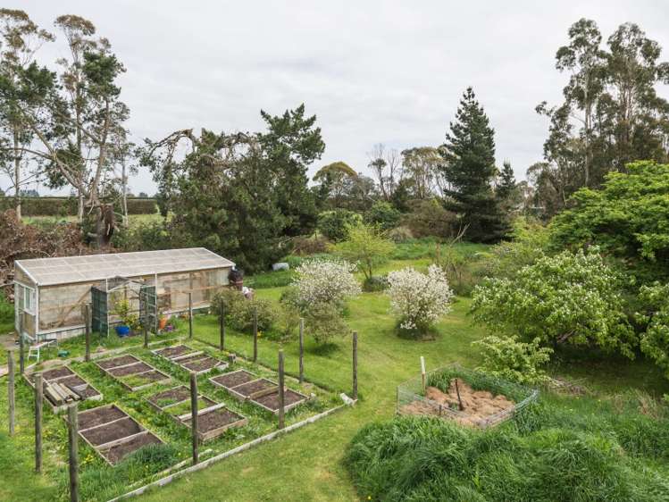 424 North Eyre Road Swannanoa_17