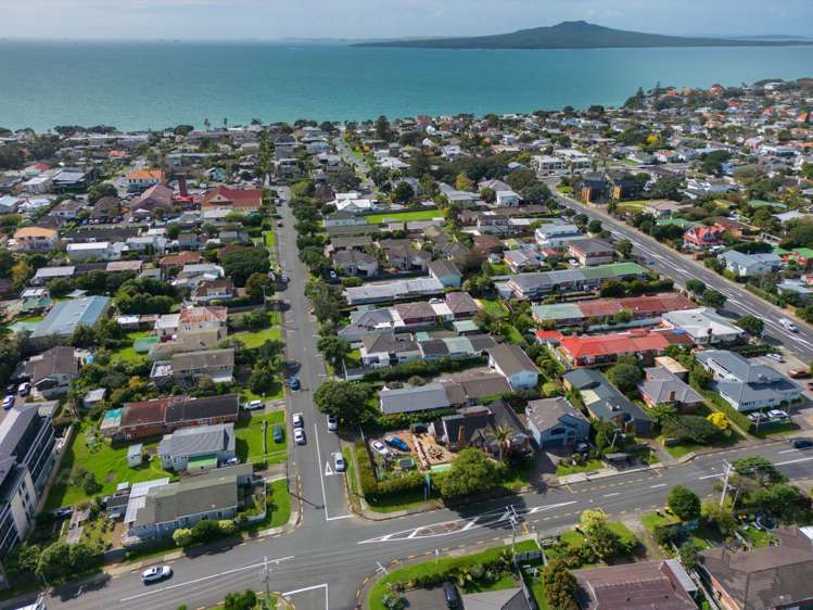 23 Tennyson Avenue Takapuna_17