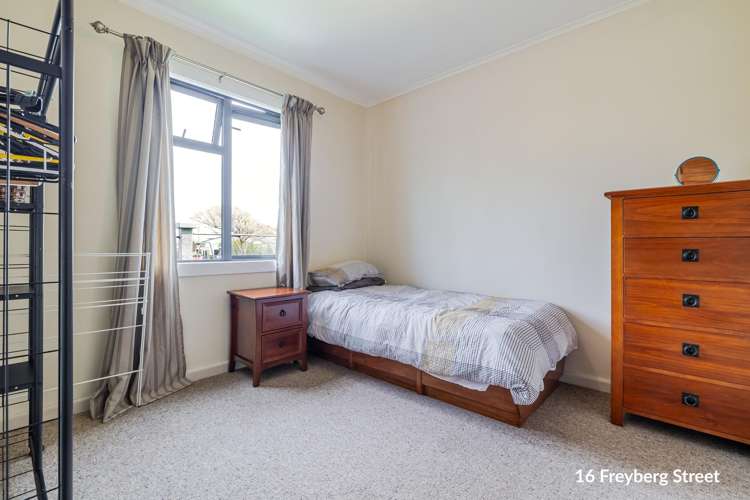 14, 16, 18 Freyberg Street Roslyn_17