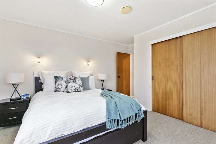 24 Colchester Crescent Newlands_8