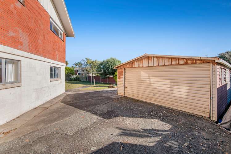 28 Doment Crescent Orewa_10