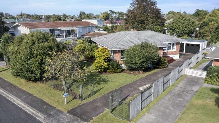 20 Halberg Street Papakura_14