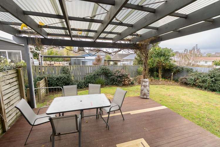 4 Robyn Hyde Place 11373_12