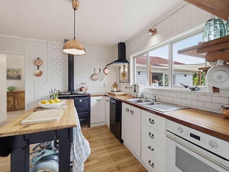 156 Petley Road_5