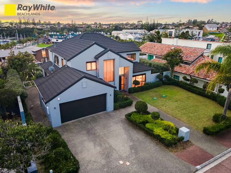 11 Tui Brae Beachlands_24