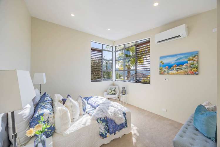 5 Mary Forgham Drive Greenhithe_12