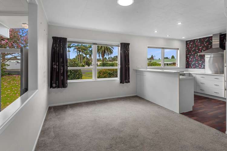 10 Windsor Avenue Kamo_1