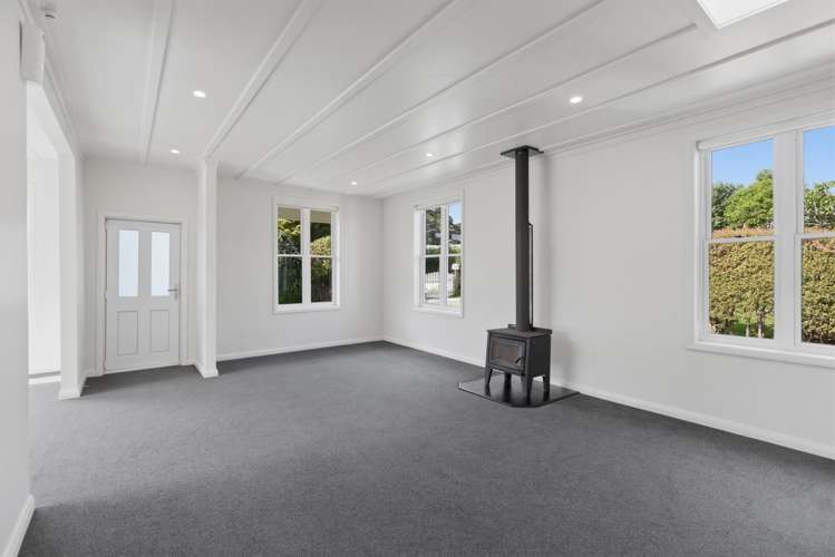 44 Carthew Street Okato_7