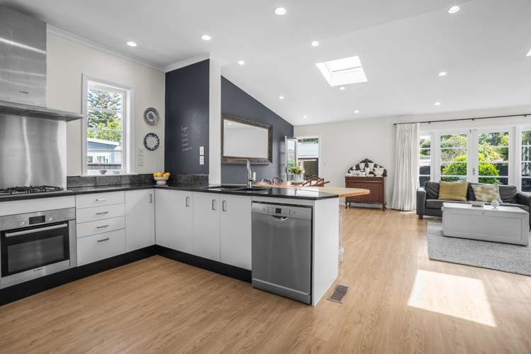 7 Military Road Boulcott_6