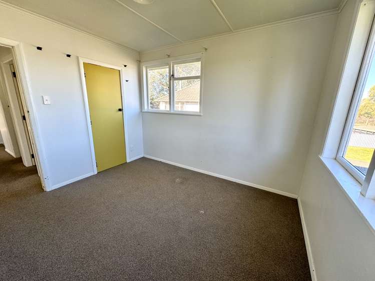 12 Hartgill Crescent Dannevirke_6