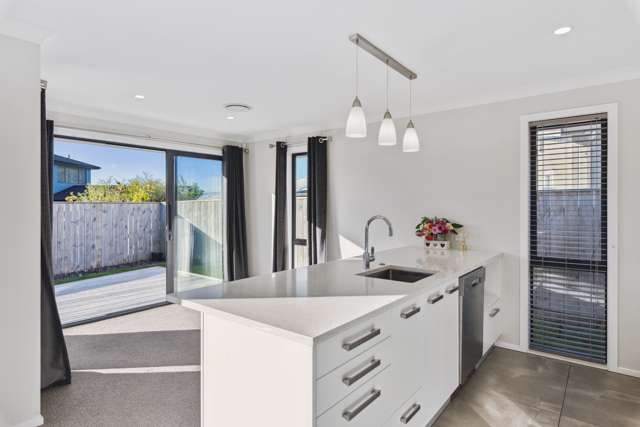 5 Pohe Street Waikanae_4