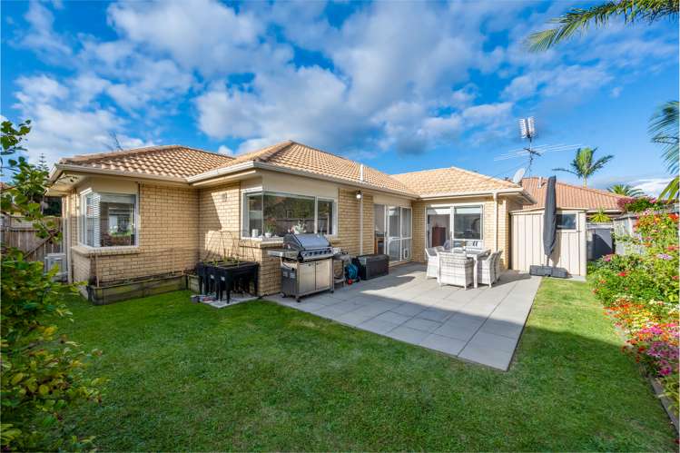 16 Corta Bella Place Golflands_6