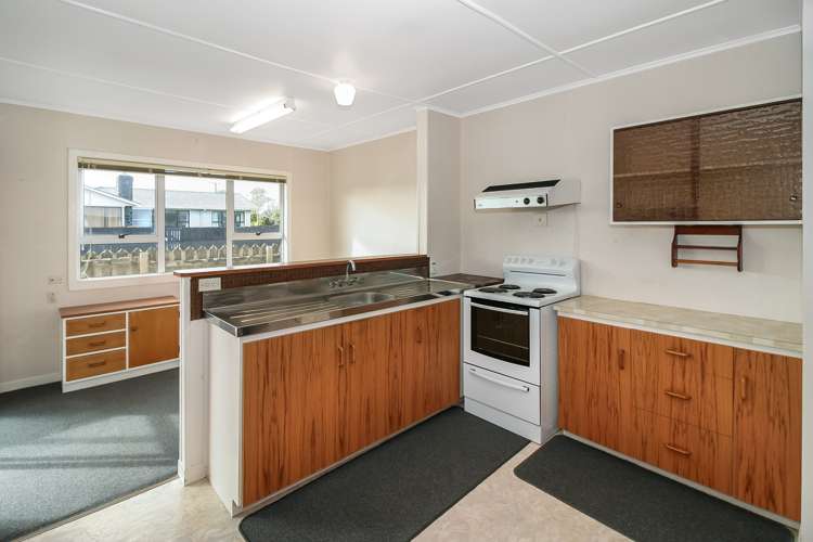 15 Turakina Street Merrilands_1