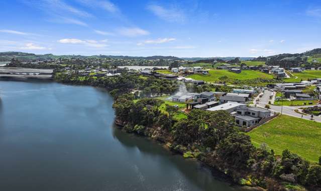 46 Omahina Street Raglan_2