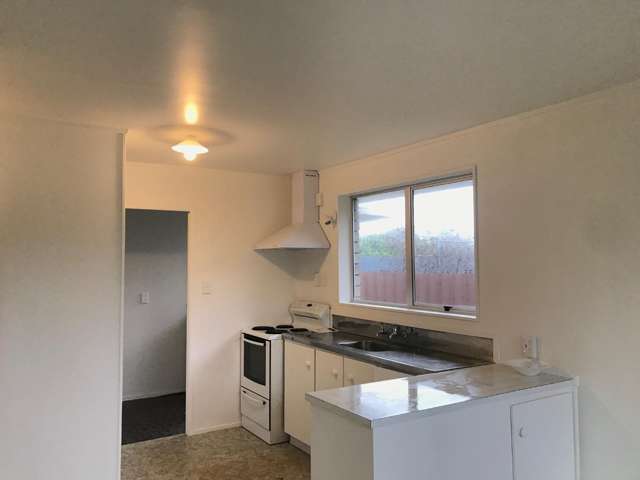 17A Leslie Place 1056_1