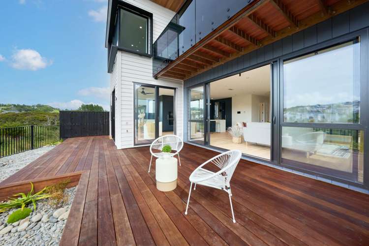 45 Streamview Way Long Bay_38