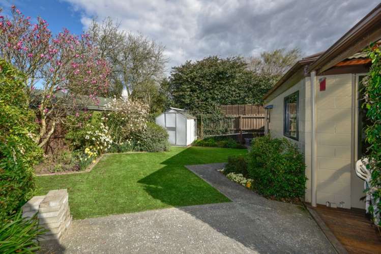 61 Teesdale Street Burnside_27