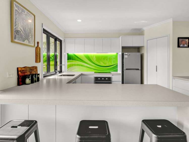20 Monckton Street Feilding_12